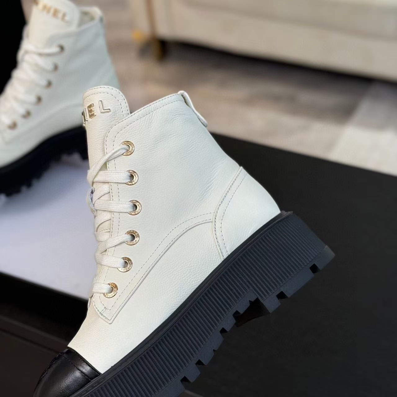ANKLE BOOTS IN WHITE MIX BLACK CALFSKIN 936574 - 35