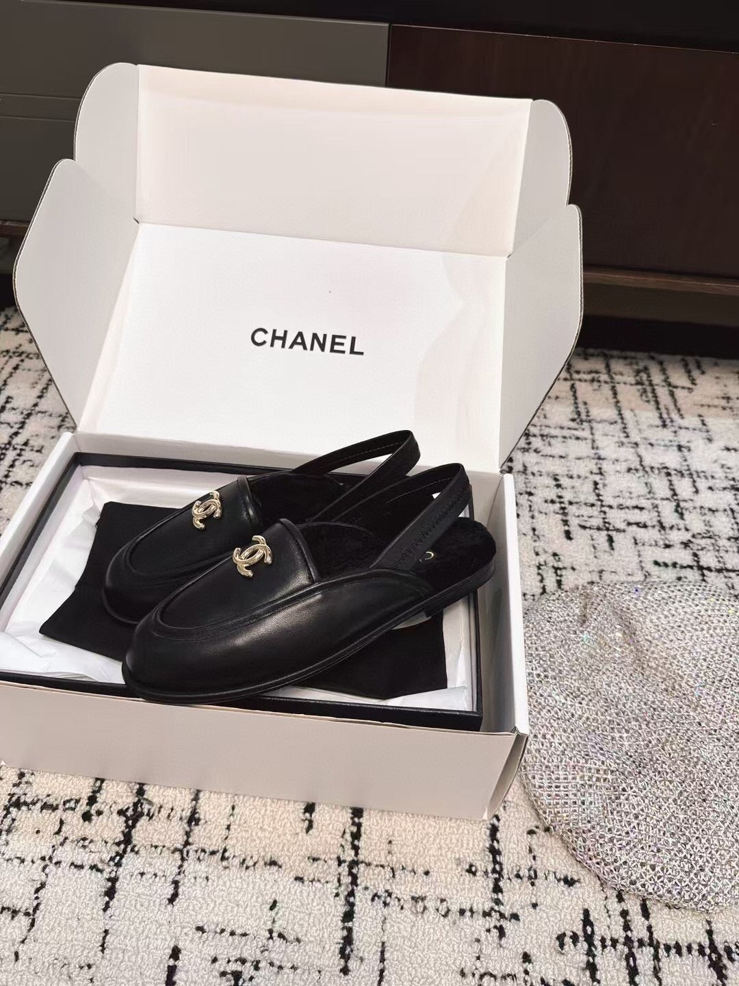 SLINGBACK LOAFER IN BLACK CALFSKIN AND SHEARLING - 35