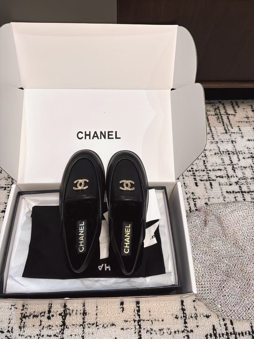 SLINGBACK LOAFER IN BLACK CALFSKIN AND SHEARLING - 35