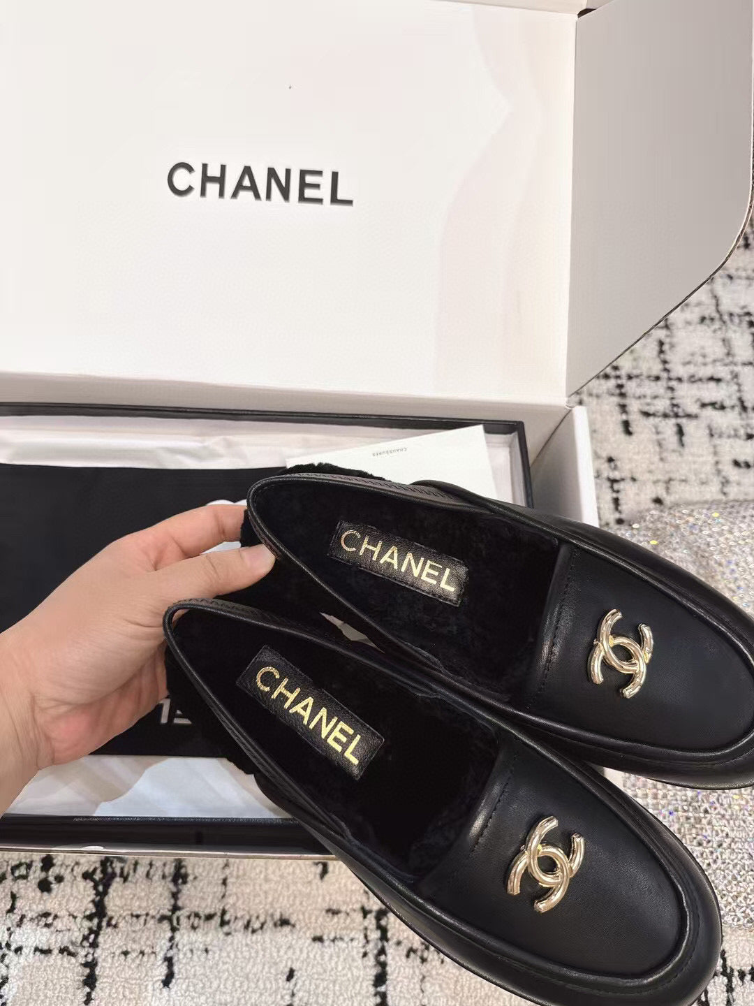 SLINGBACK LOAFER IN BLACK CALFSKIN AND SHEARLING - 35