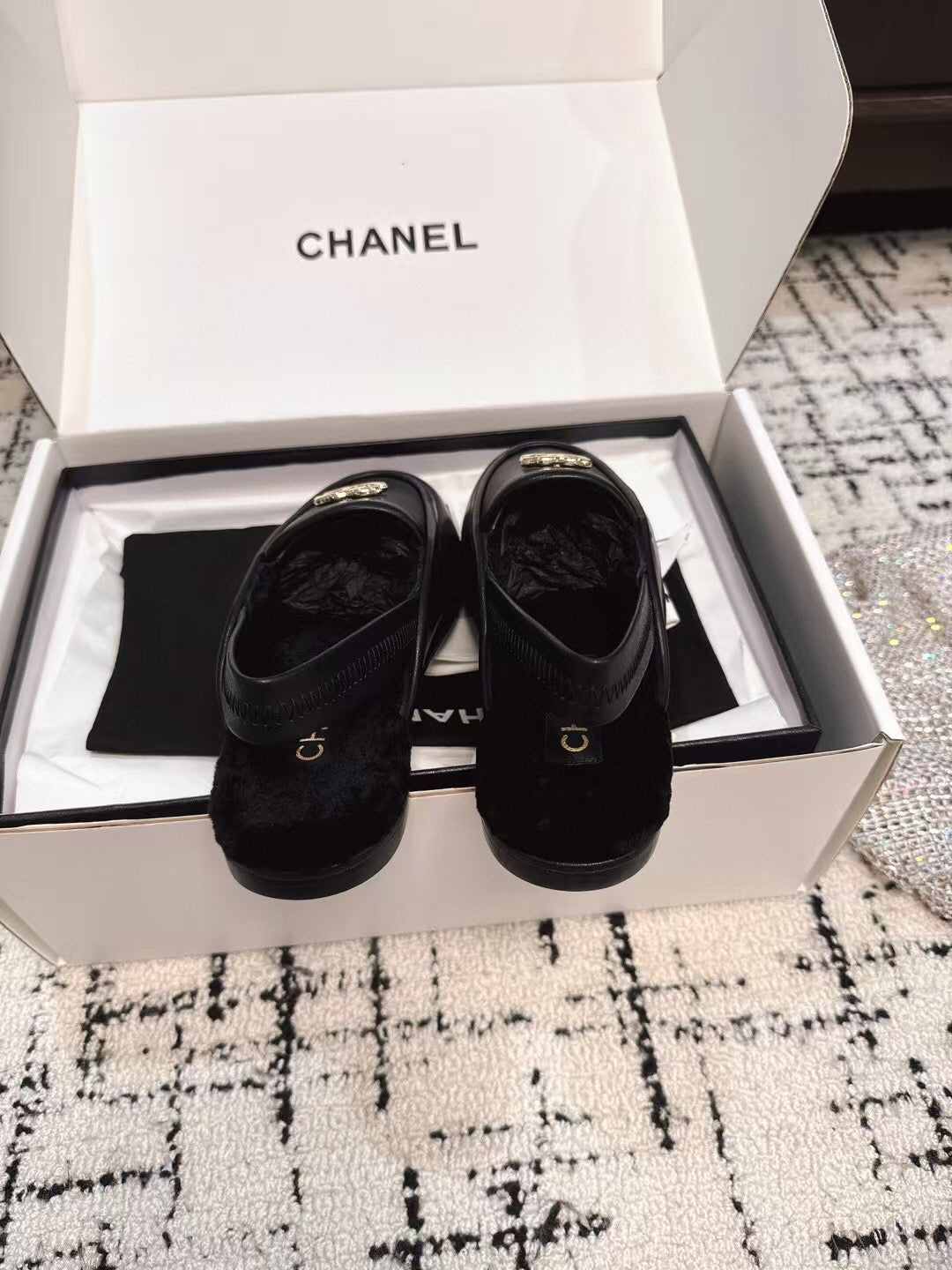 SLINGBACK LOAFER IN BLACK CALFSKIN AND SHEARLING - 35