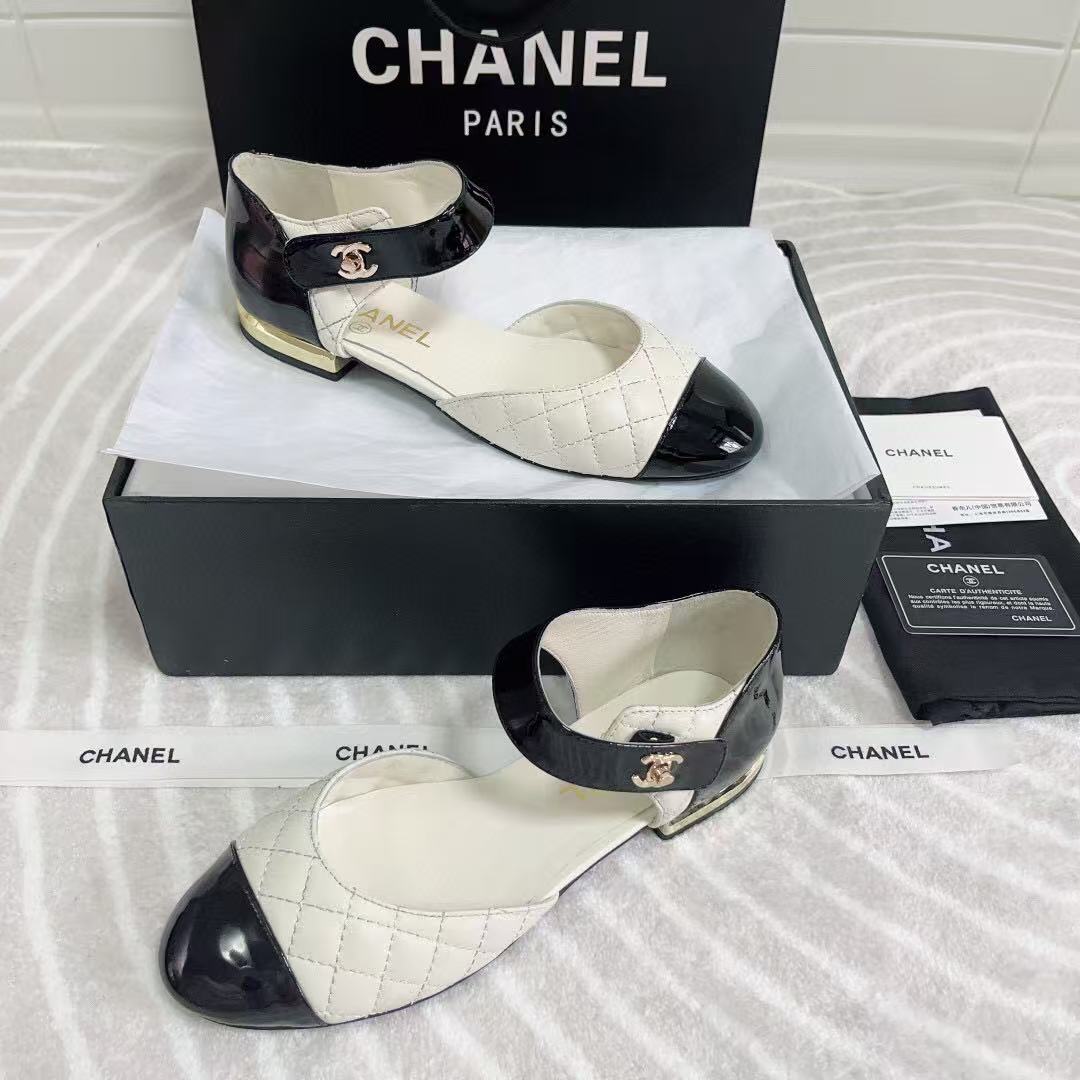 CC FLAT SANDAL IN WHITE MIX BLACK CALFSKIN - 36