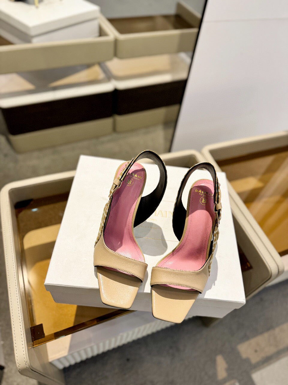 RUBY SANDALS IN BEIGE CALFSKIN AND PB LABYRINTH CANVAS - 36