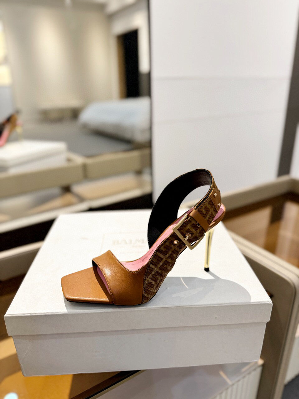 RUBY SANDALS IN BROWN CALFSKIN AND PB LABYRINTH CANVAS - 36