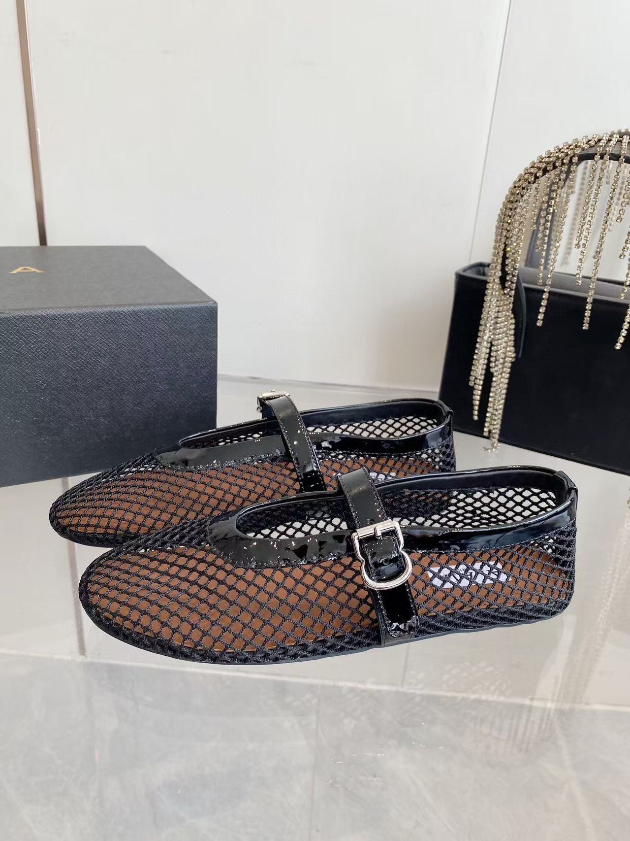 MARY JANE SHOES IN BLACK MESH AND LEATHER - 35