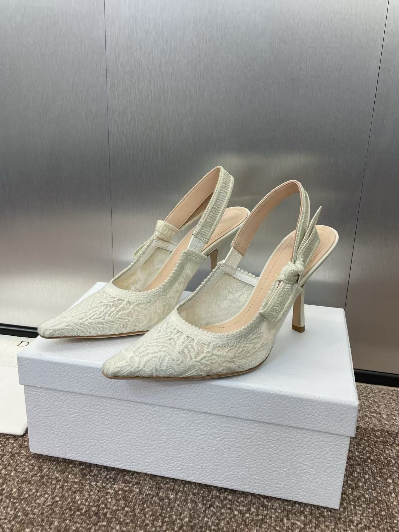 J'ADIOR SLINGBACK PUMPS IN IVORY WHITE EMBROIDERED LACE - 34