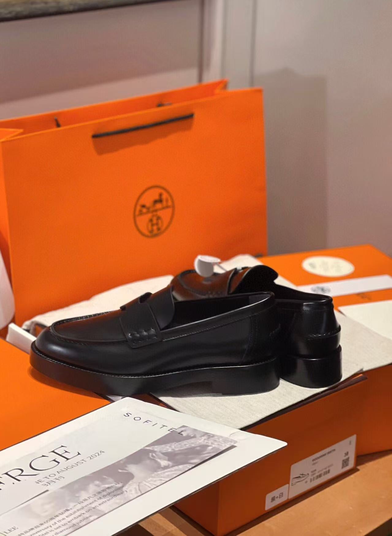HM PARIS LOAFERS IN BLACK CALFSKIN WITH CLASSIC PENNY STRAP DESIGN - 35