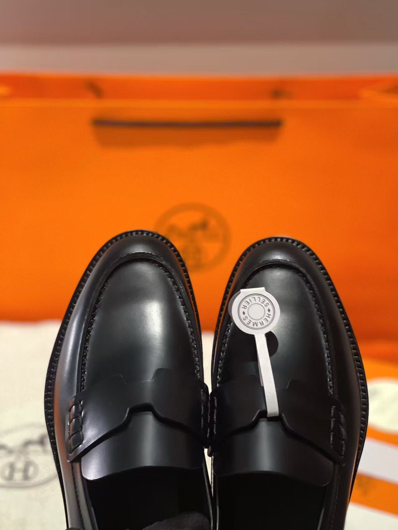HM PARIS LOAFERS IN BLACK CALFSKIN WITH CLASSIC PENNY STRAP DESIGN - 35