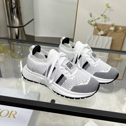WALK'N'DIOR SNEAKERS IN WHITE AND BLACK MESH - 35