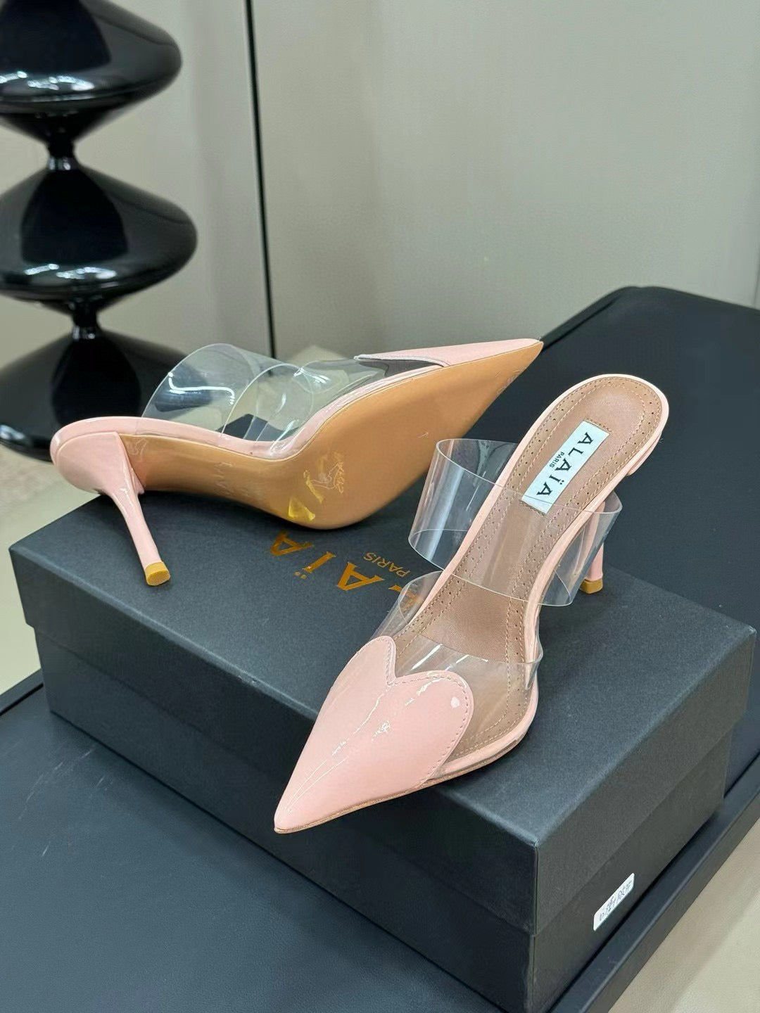 ALAIA HIGH MULES IN LIGHT PINK PATENT CALFSKIN AND FILM - 35