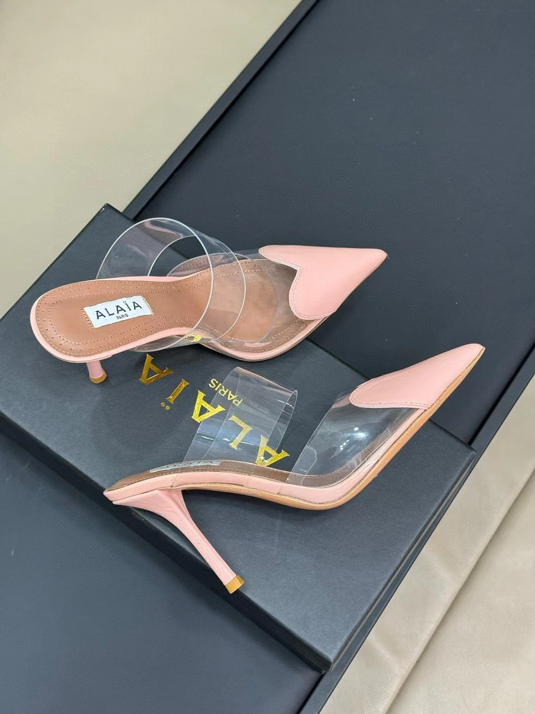 ALAIA HIGH MULES IN LIGHT PINK PATENT CALFSKIN AND FILM - 35