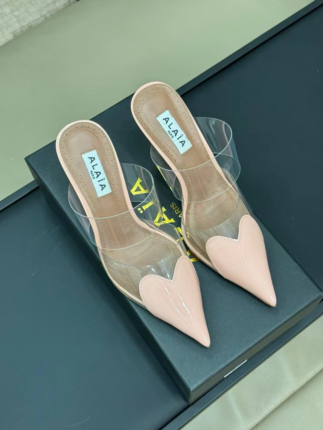 ALAIA HIGH MULES IN LIGHT PINK PATENT CALFSKIN AND FILM - 35