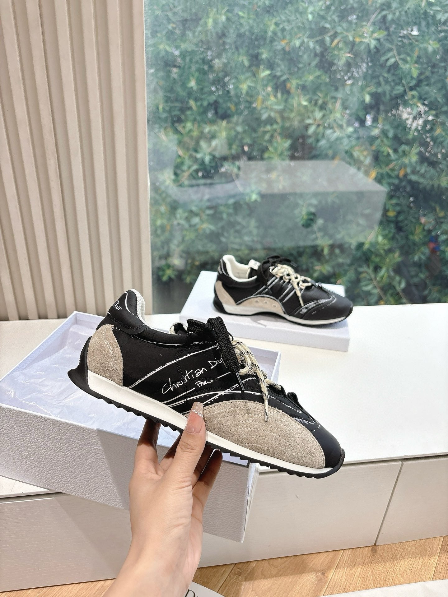 DIOR B30 SNEAKERS IN BLACK AND BEIGE SUEDE - 35
