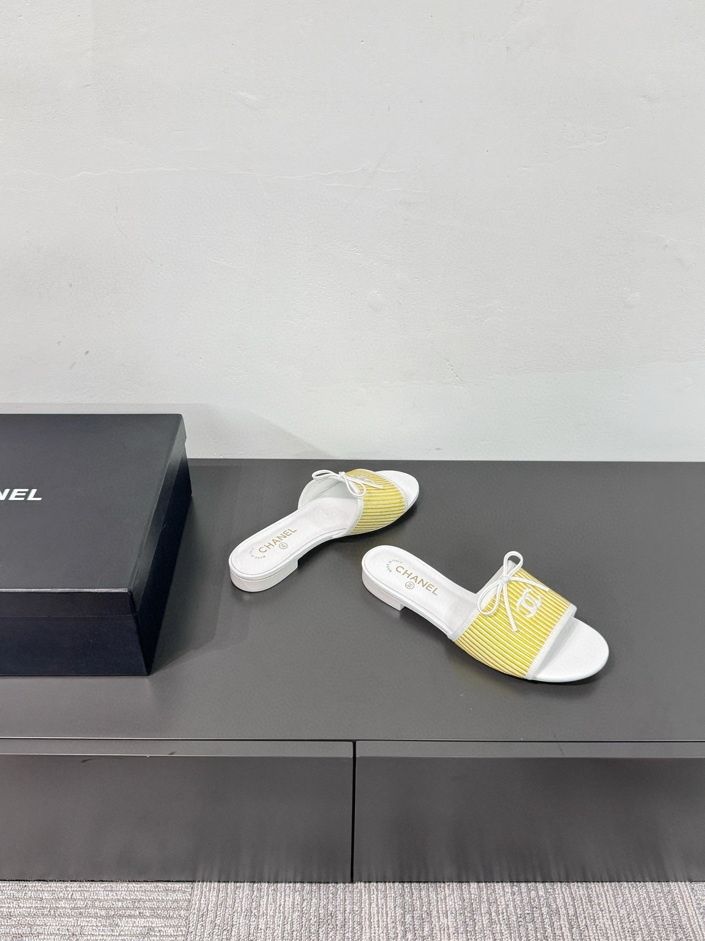 CC STRIPED SLIDE SANDALS IN YELLOW AND WHITE CANVAS - 35