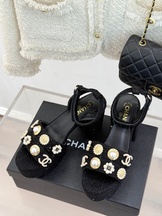 CC HIGH HEELS IN BLACK TWEED WITH PEARL AND CRYSTAL EMBELLISHMENTS - 35