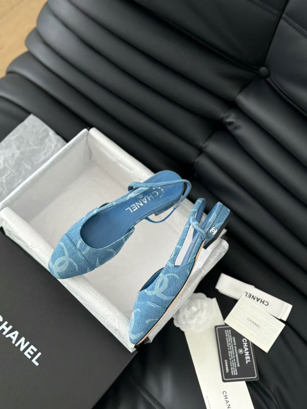 CC FLAT SLINGBACK IN LIGHT BLUE DENIM - 35