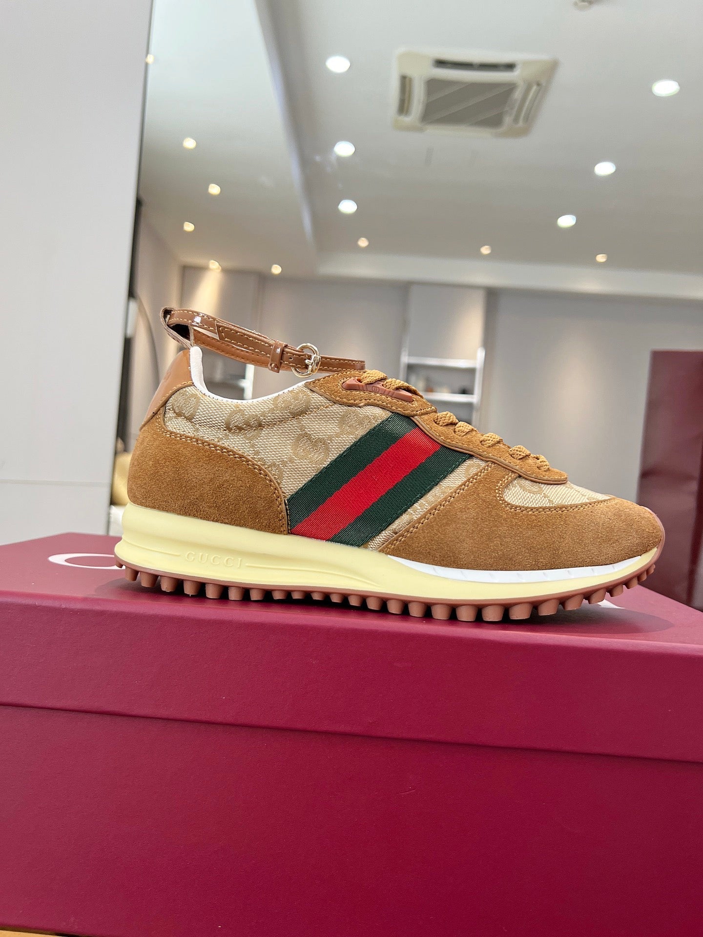 GG SNEAKERS IN BROWN AND BEIGE CANVAS MIX SUEDE - 35
