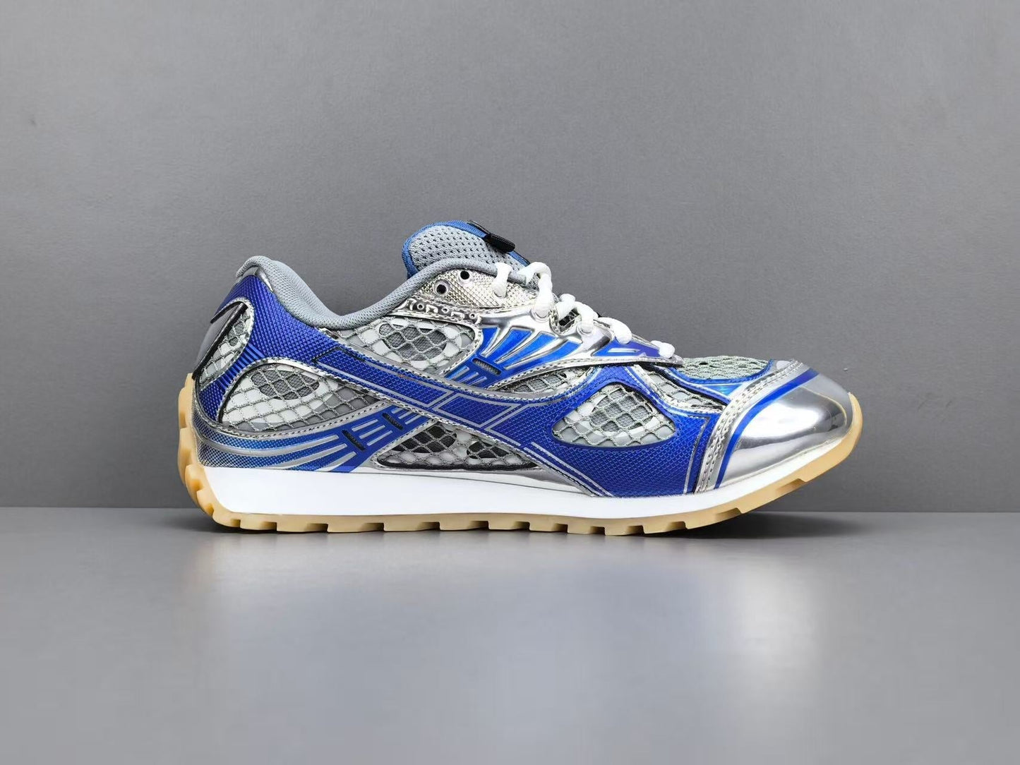 BV SNEAKERS IN SILVER AND BLUE MESH - 35