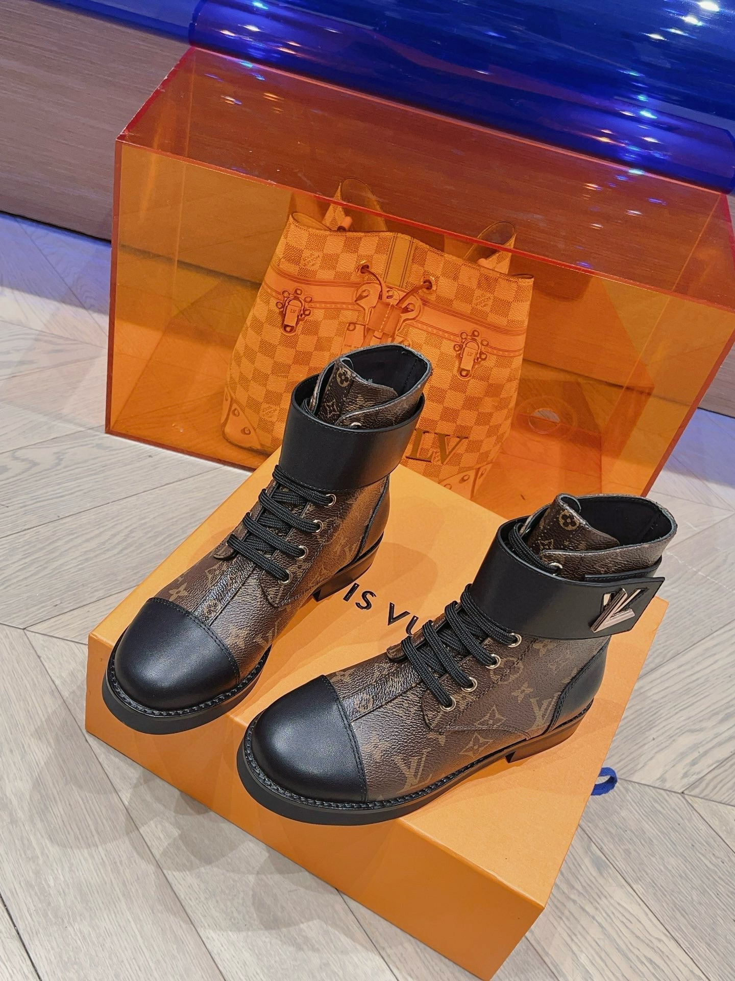 LV BOOTS IN BROWN MONOGRAM CANVAS MIX CALFSKIN - 35