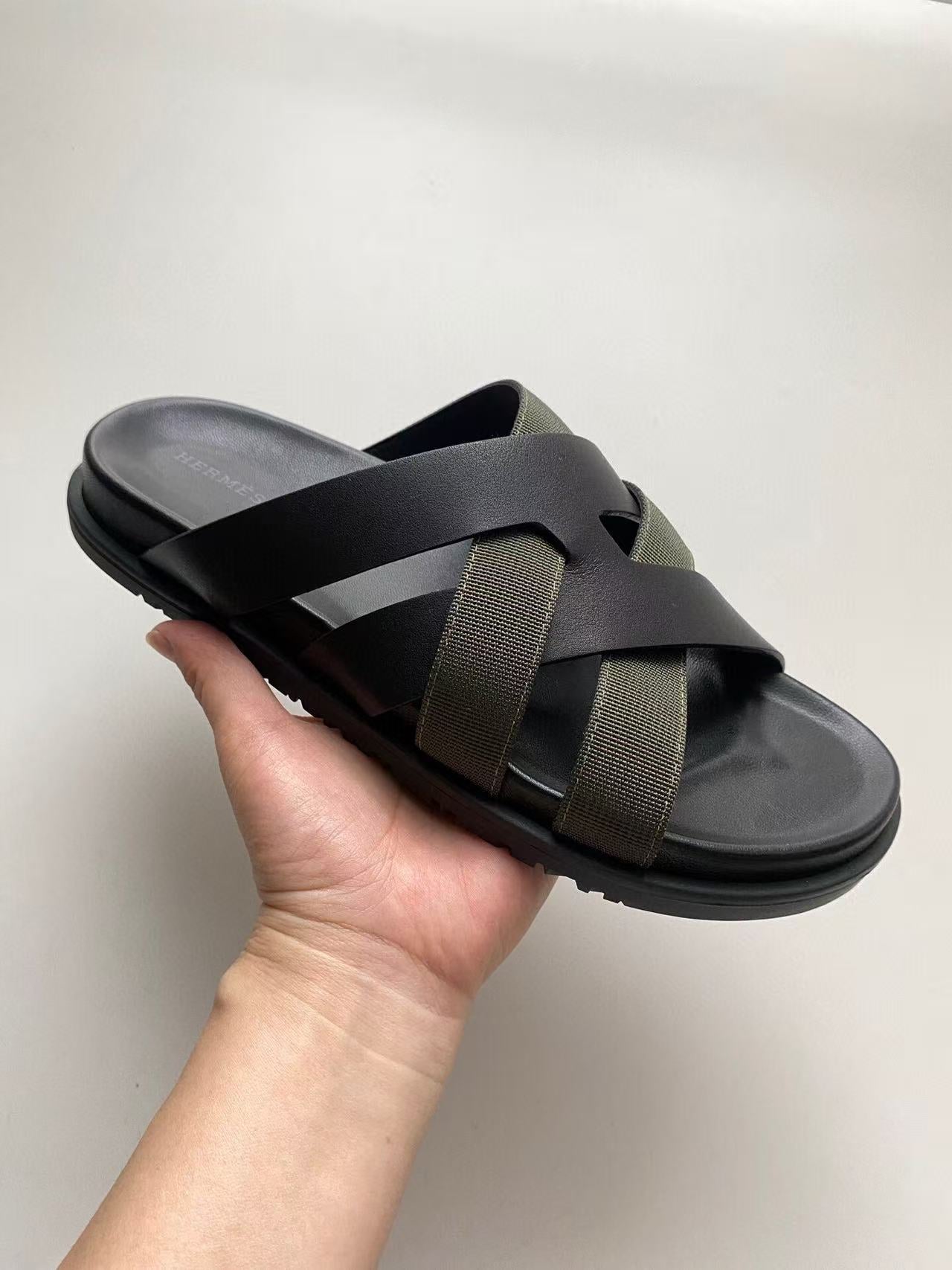 HM SLIDES IN BLACK AND DARK GREEN FABRIC - 38