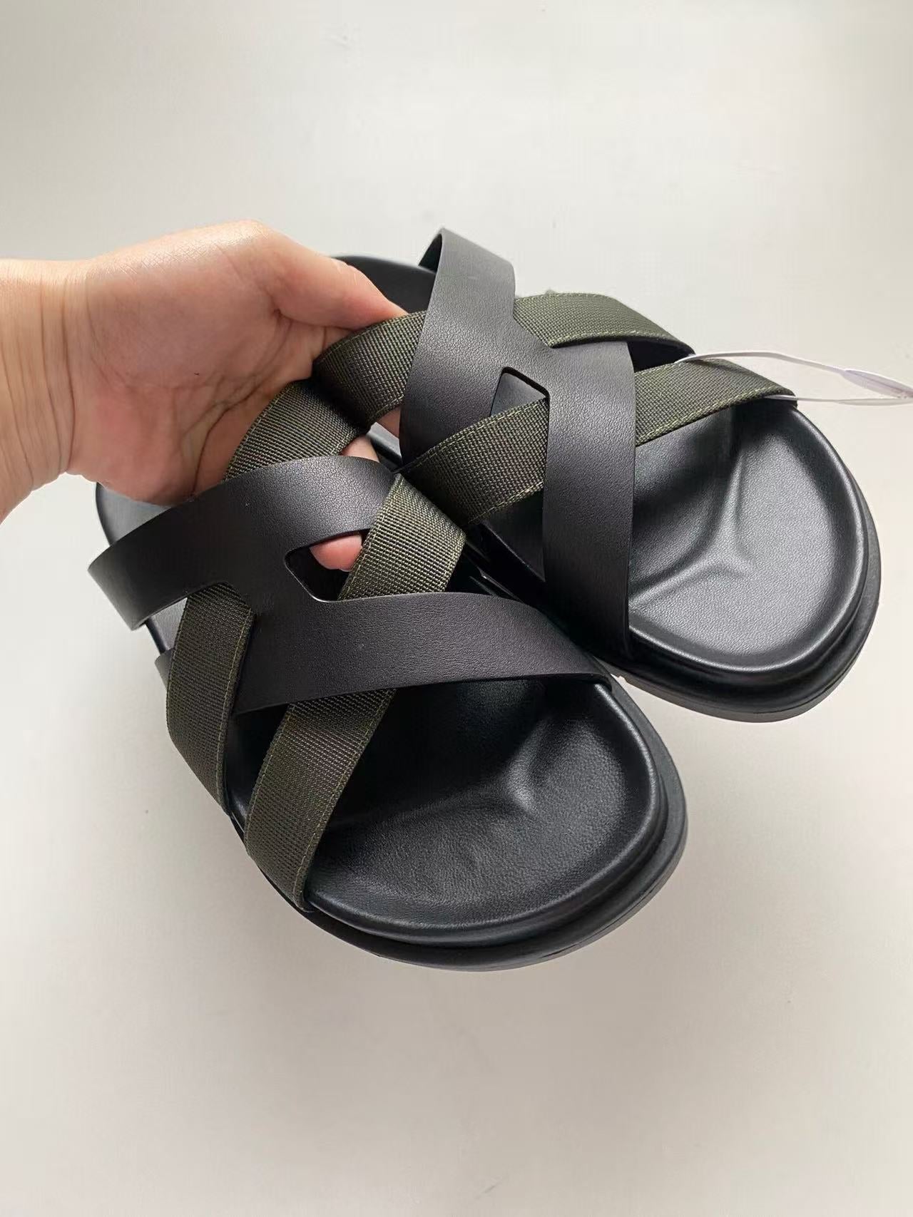HM SLIDES IN BLACK AND DARK GREEN FABRIC - 38