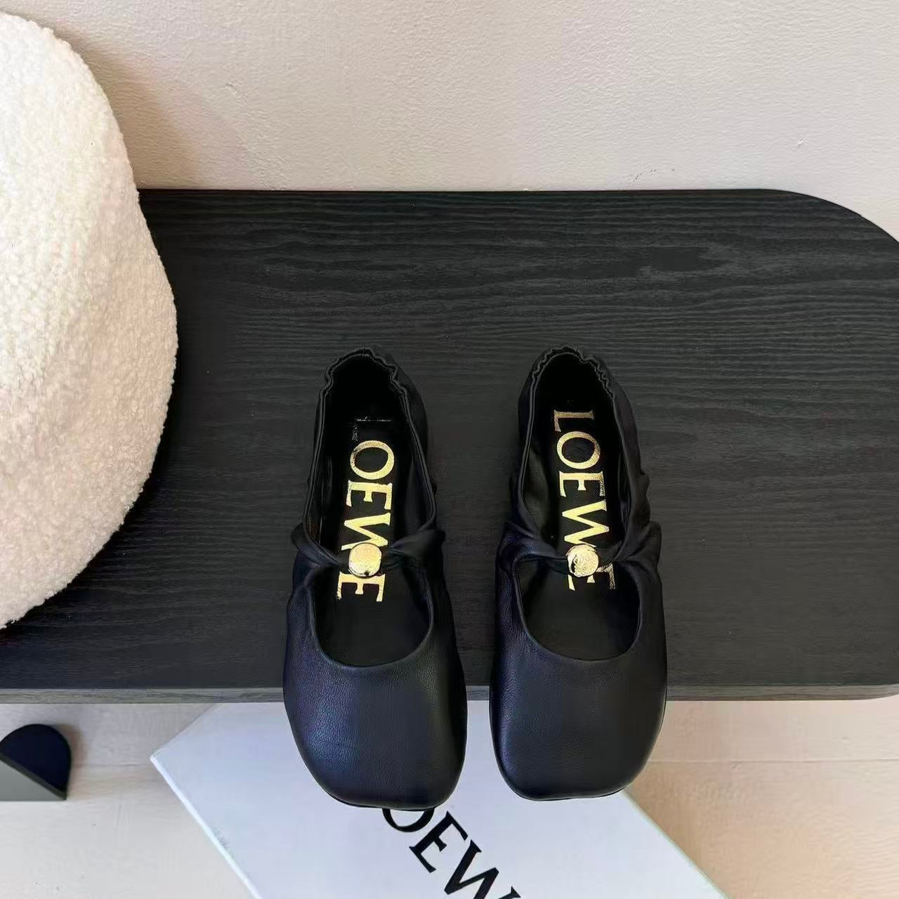 LOEWE PEBBLE BALLERINA FLATS IN BLACK CALFSKIN - 35