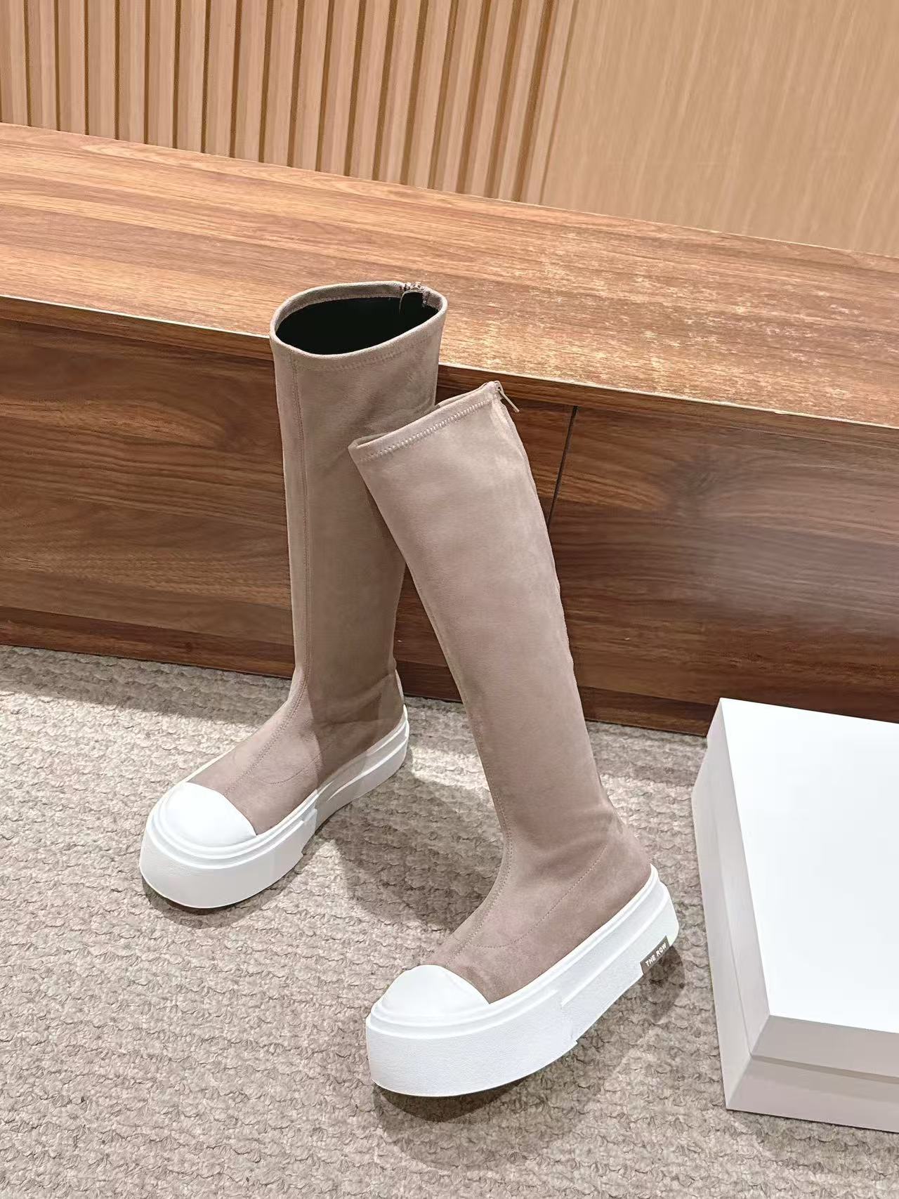THE ROW HIGH BOOTS IN DARK BEIGE SUEDE - 35