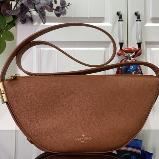 Louis Vuitton Low Key Bumbag Cognac Brown 28Cm