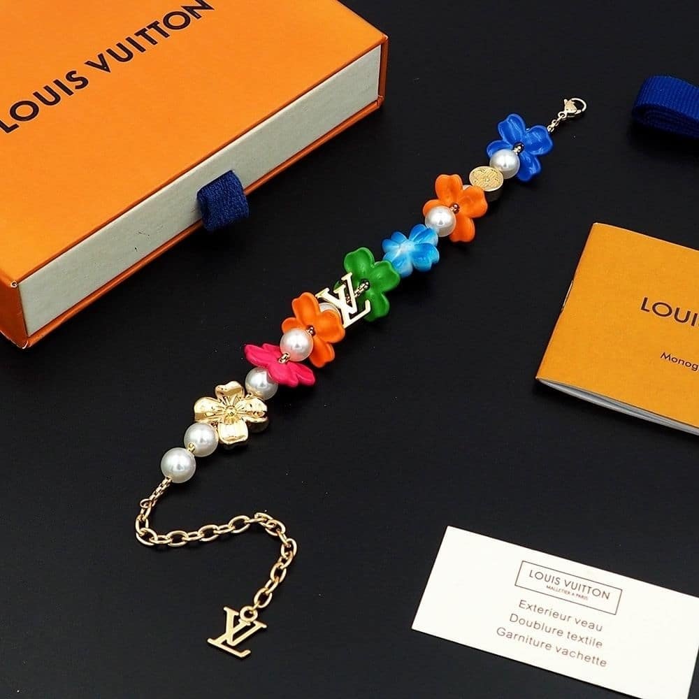 Louis Vuitton LV Surfin Flower Bracelet M1603A
