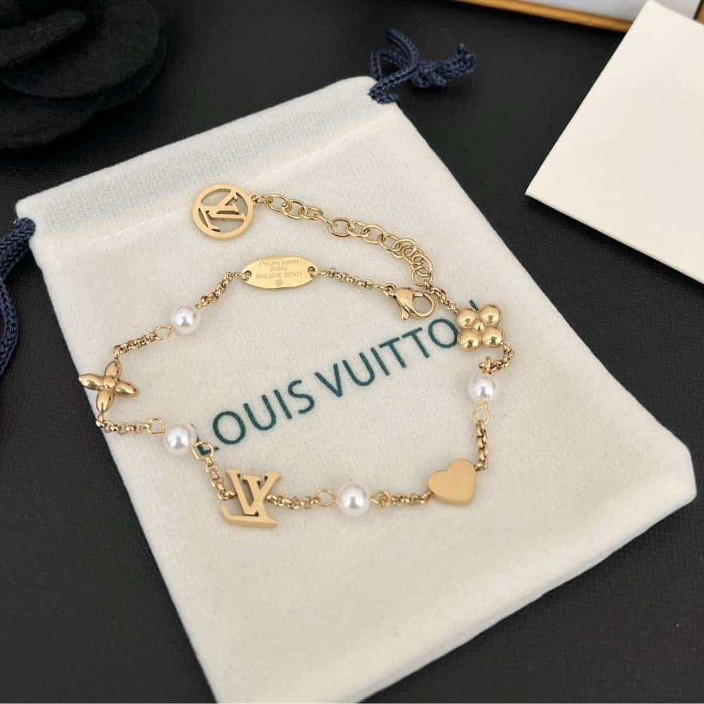 Louis Vuitton Heart Bracelet M1105A