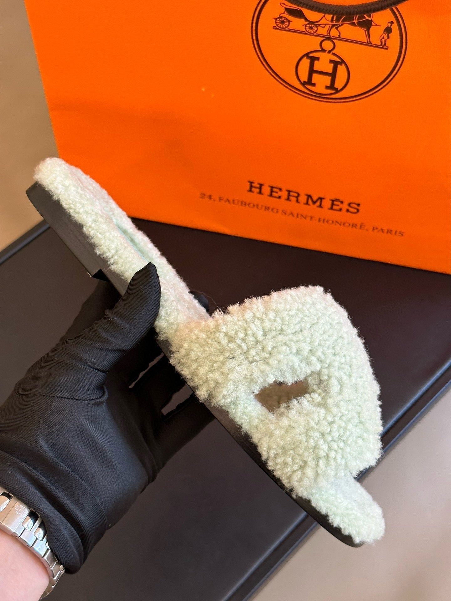 0RAN SANDAL SHEARLING LIGHT GREEN - 35