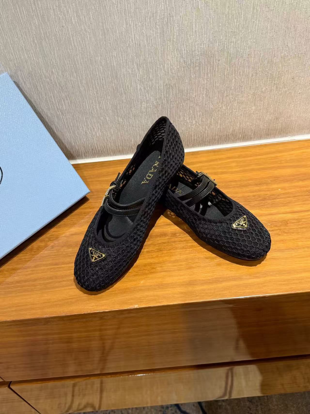 BALLERINAS BALLET FLATS IN BLACK MESH FABRIC - 35