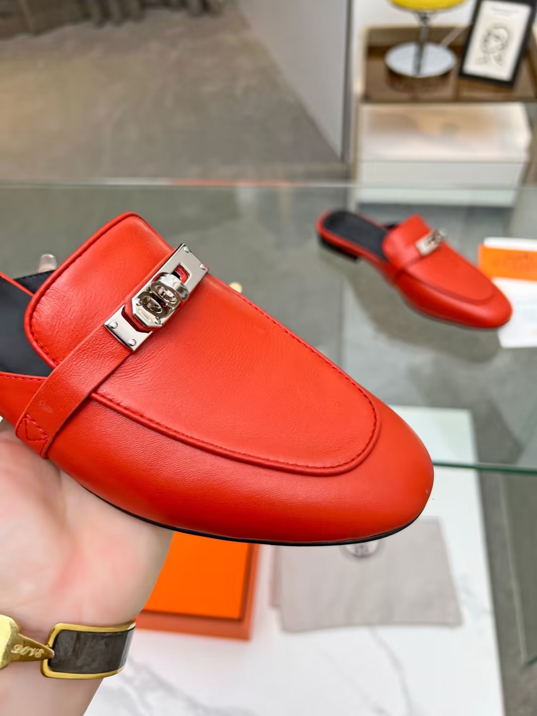 0Z MULE CANDY LAMBSKIN - 35