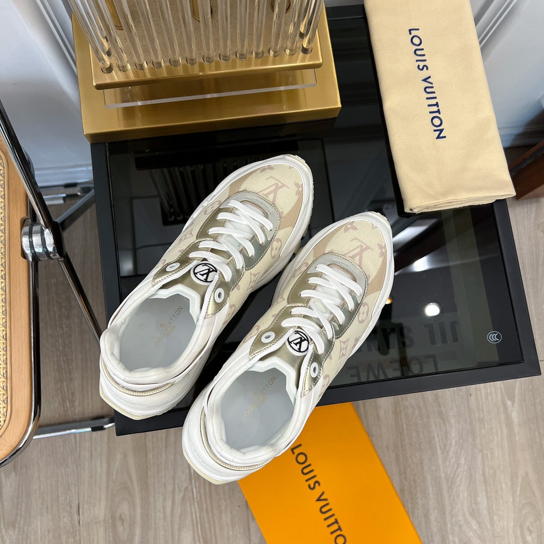LV RUN 55 SNEAKER GEIGE - 35