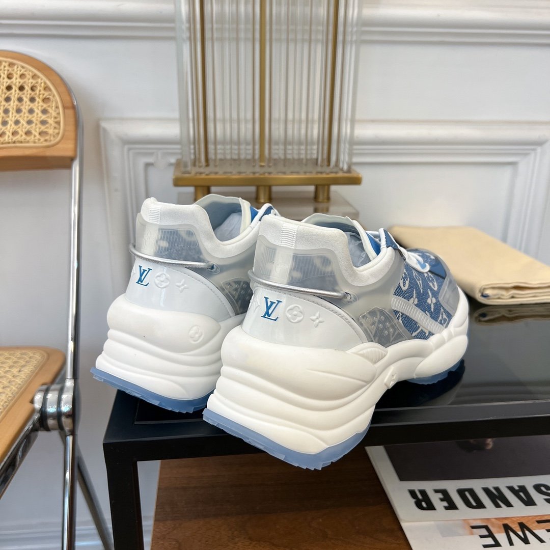 LV RUN 55 SNEAKER LIGHT BLUE - 35