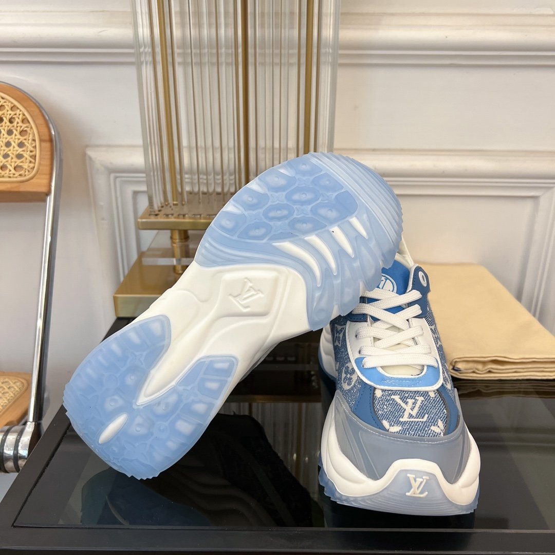 LV RUN 55 SNEAKER LIGHT BLUE - 35