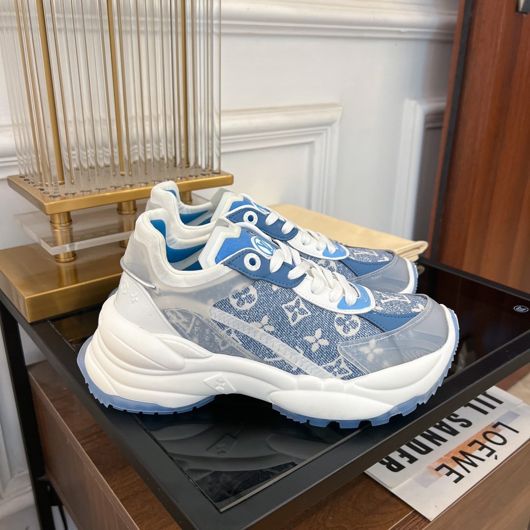 LV RUN 55 SNEAKER LIGHT BLUE - 35