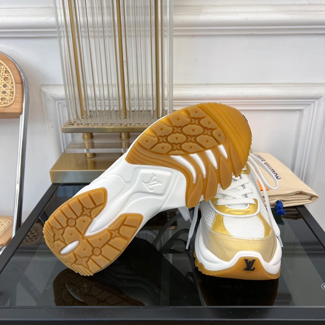LV RUN 55 SNEAKER LIGHT YELLOR - 35
