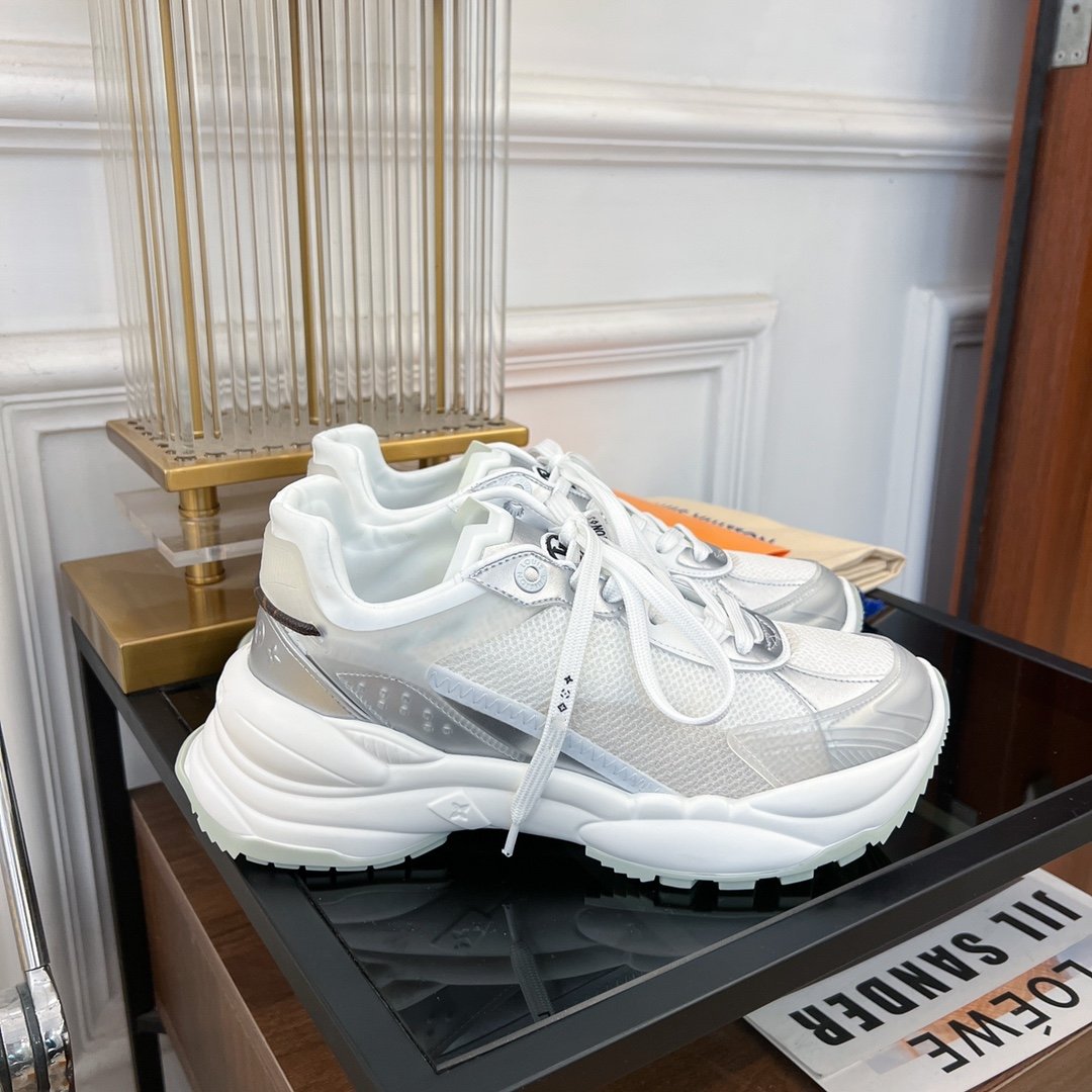 LV RUN 55 SNEAKER WHITE - 35