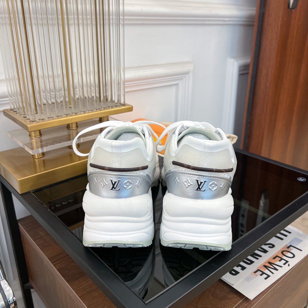 LV RUN 55 SNEAKER WHITE - 35
