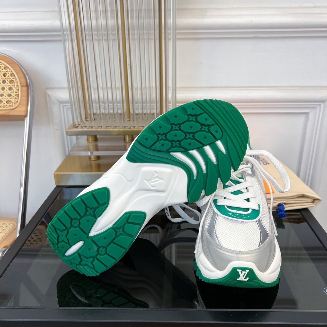 LV RUN 55 SNEAKER WHITE GREEN - 35