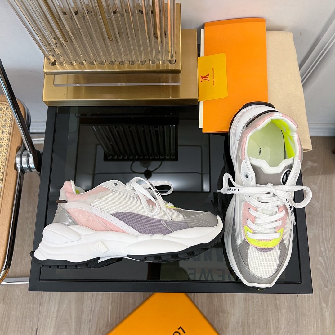 LV RUN 55 SNEAKER GREEN PLANTAIN - 35