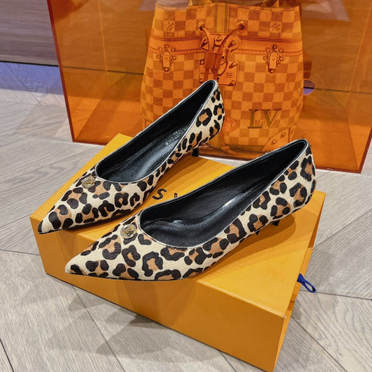 LV SINGLE LOW HEEL PUMP YELLOW LEOPARD - 34