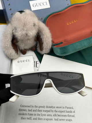 RECTANGULAR FRAME SUNGLASSES G3109 IN ACETATE - Black