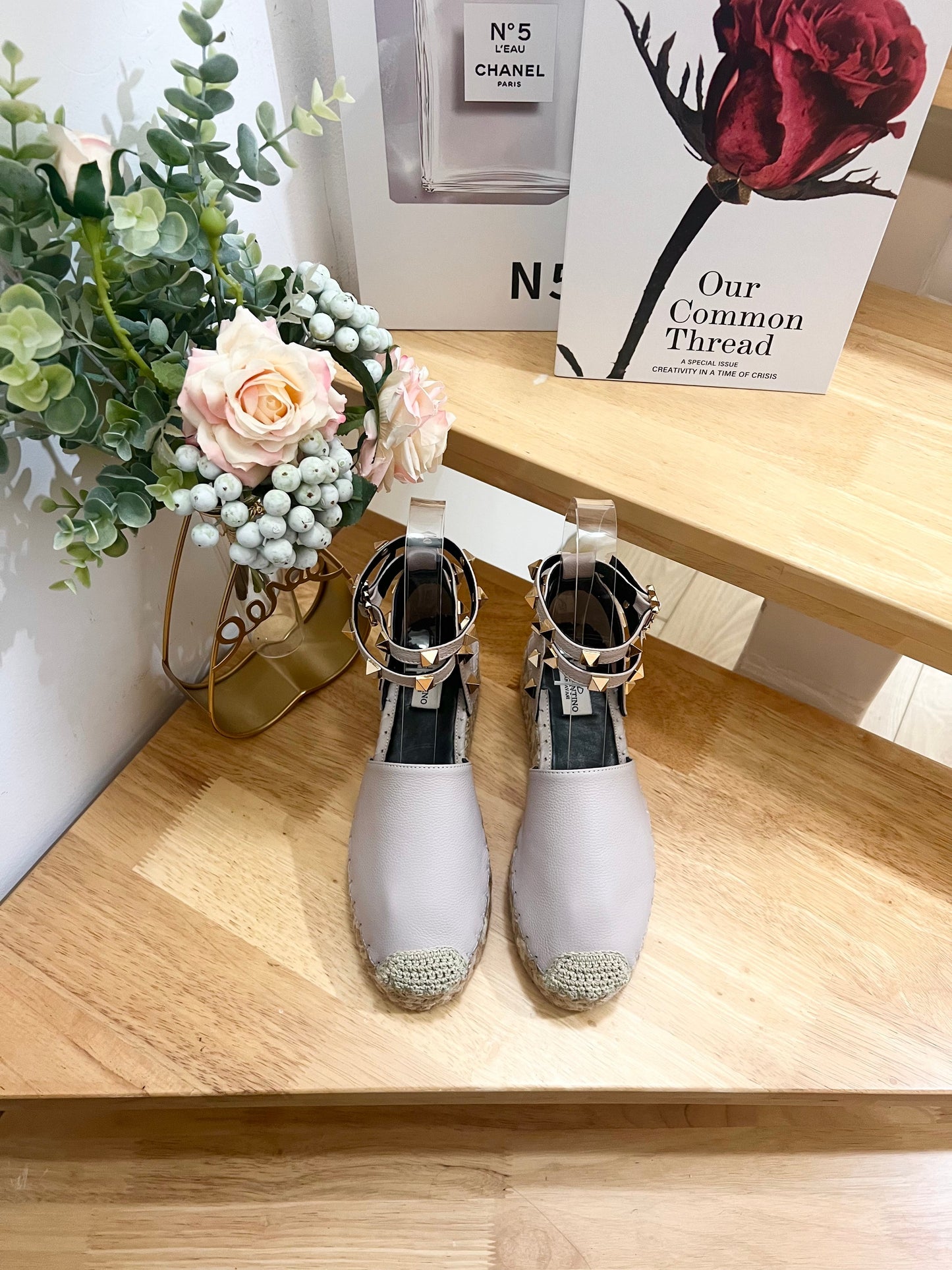 LIGHT PURPLE LEATHER ROCKSTUD ESPADRILLES ANKLE STRAP FLATS - 36