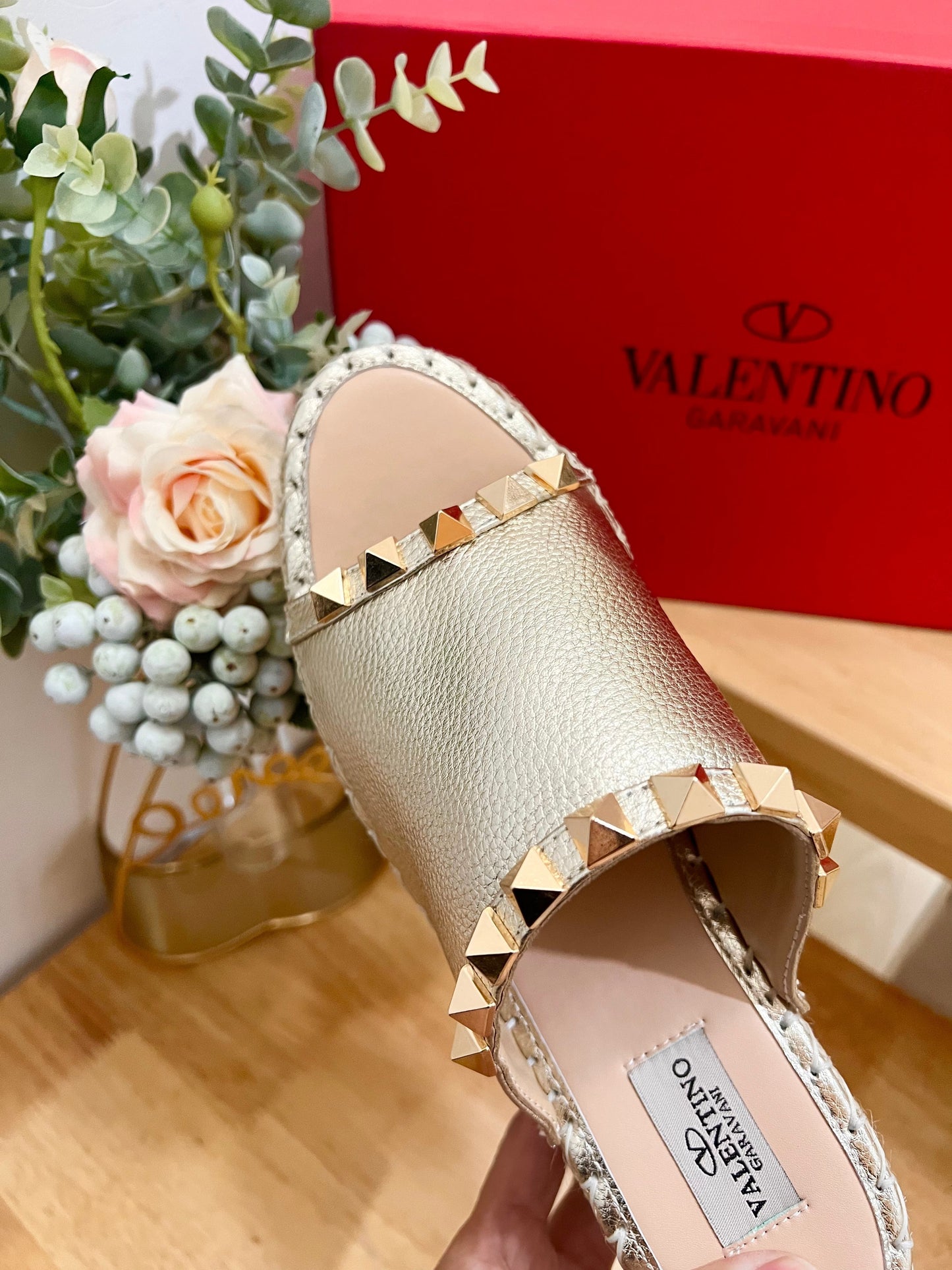 LACE-UP WEDGE SANDALS IN SILVER CALFSKIN WITH STUDS - 36