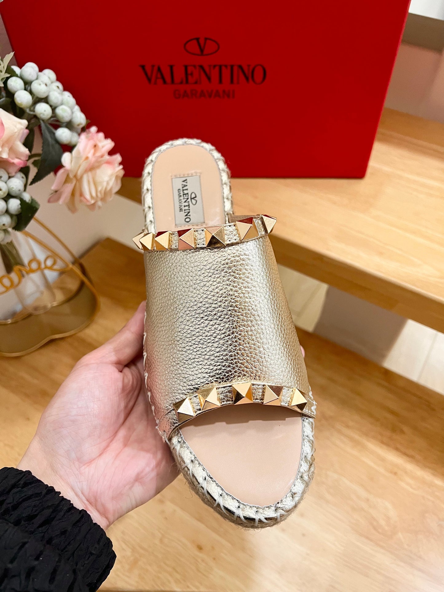 LACE-UP WEDGE SANDALS IN SILVER CALFSKIN WITH STUDS - 36