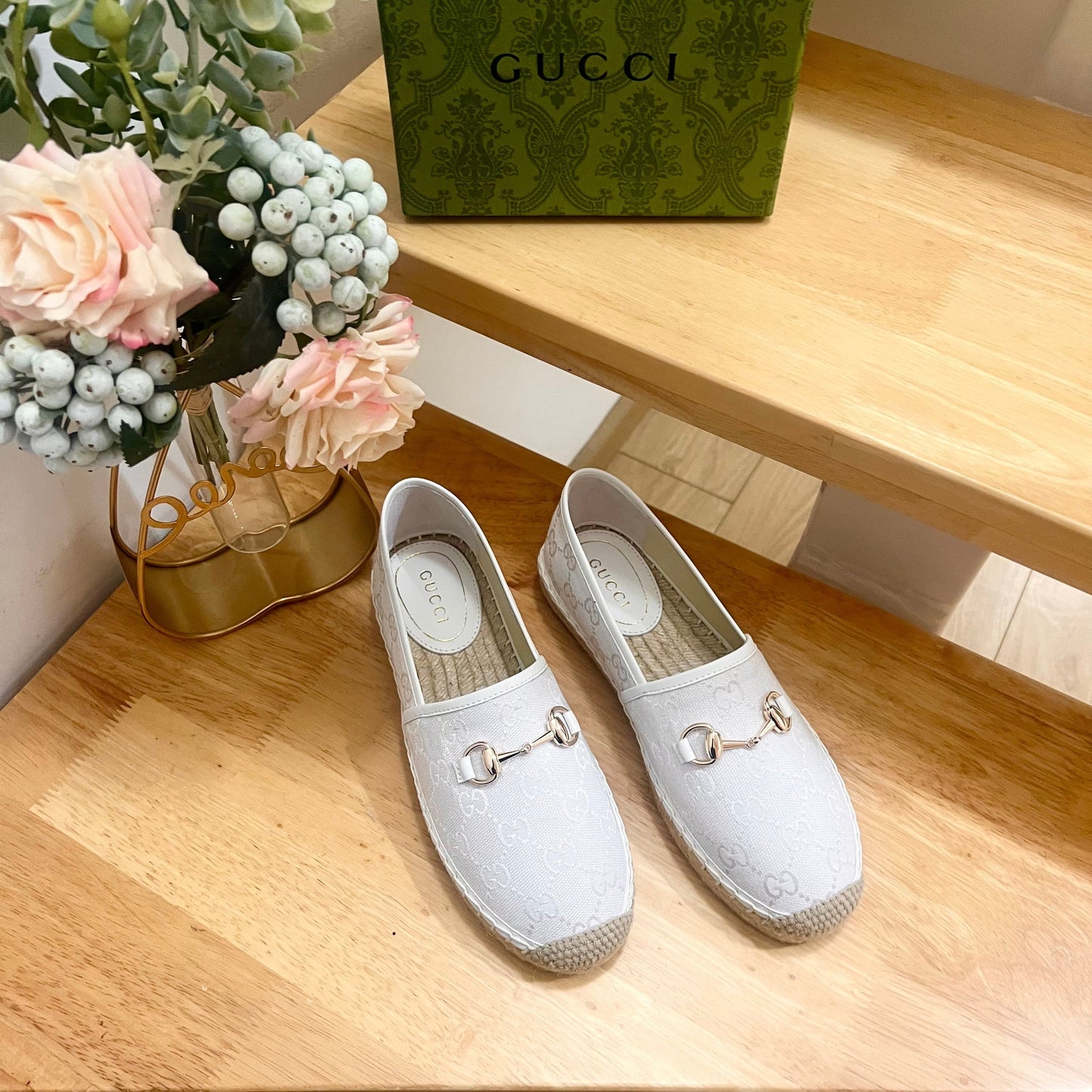 WOMEN'S ESPADRILLE WITH HORSEBIT IN WHITE CANVAS - 36