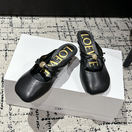 МЮЛІ LOEWE 26S НА ВИСОКИХ ПІДБОРАХ З ЧОРНОЇ ТЕЛЯЧОЇ ШКІРИ