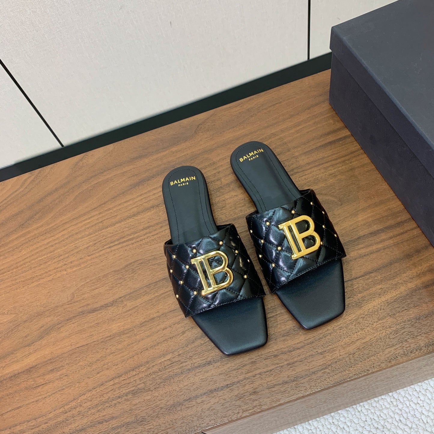 BALMAIN 26S СТЬОБАНІ МЮЛІ З ЧОРНОЇ ТЕЛЯЧОЇ ШКІРИ